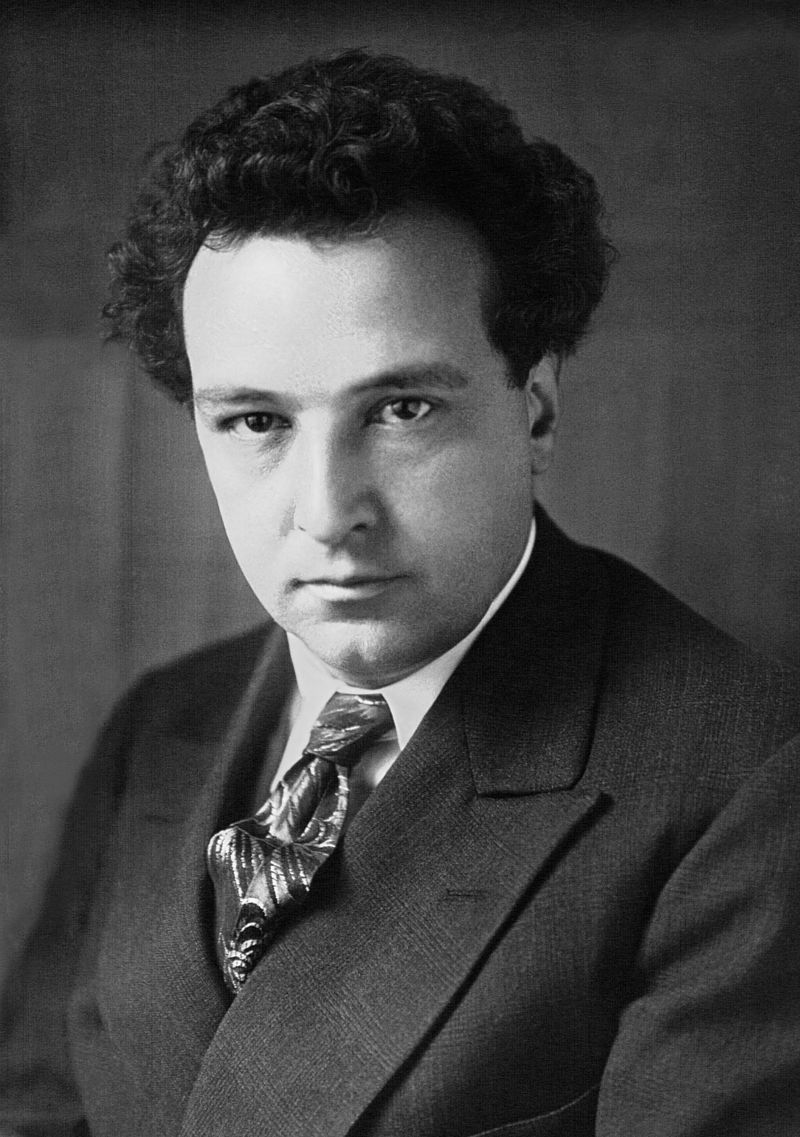 Oscar Arthur Honegger page with free midi's to download